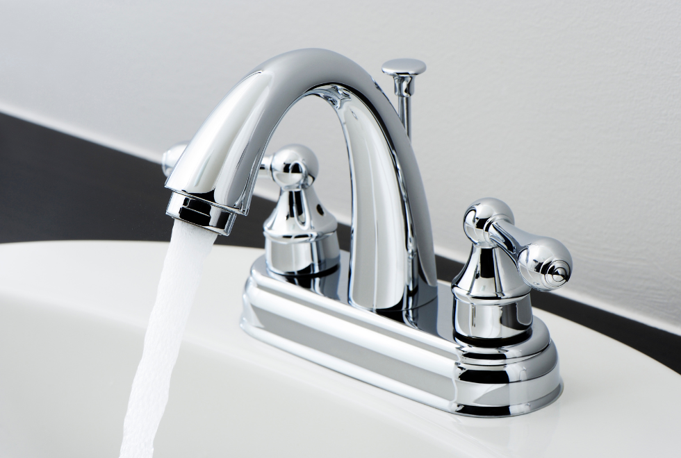 National PFAS Blog Graphic - Faucet with running water