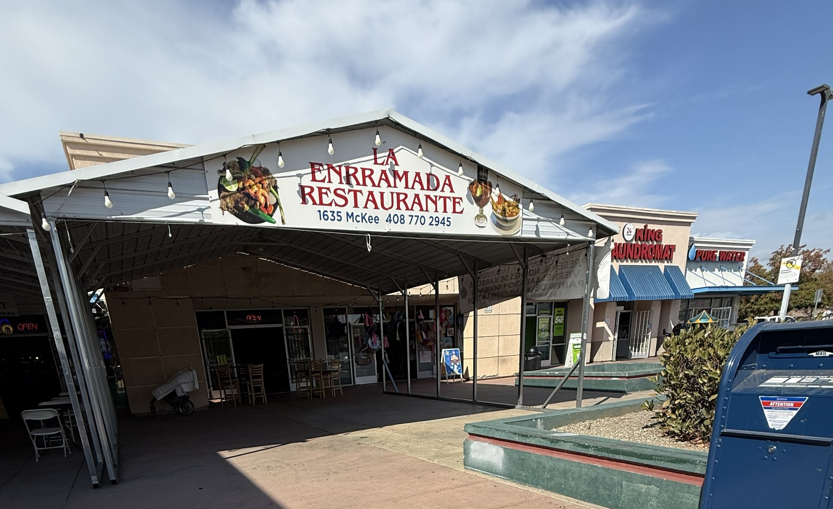 Storefront of La Enramada