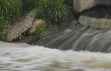 photo: water treatment plant, shutterstock.com