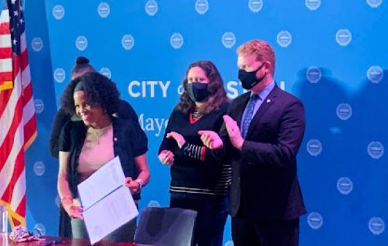 MA- Mayor Janey signing BERDO. Photo by Paulina Casasola