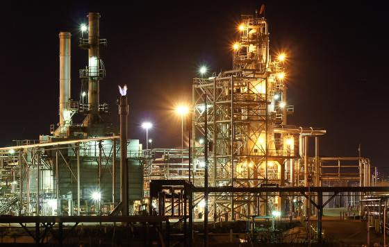 Suncor Denver refinery. Image by Steven Bratman on Flickr -- CC by 2.0